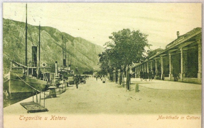 Kotorska pijaca nekada - Photo Pomorski muzej