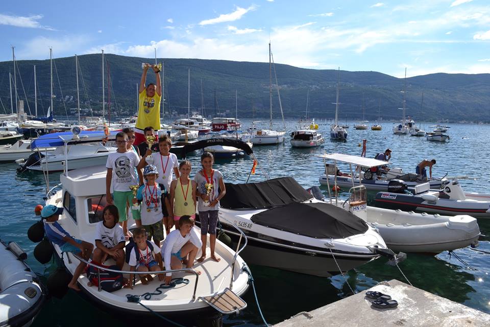 Dominacija jedličara „Delfina“ na Montenegro kupu