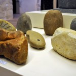 Izložba slika i oblutaka Veselina Banjevića – Kotor