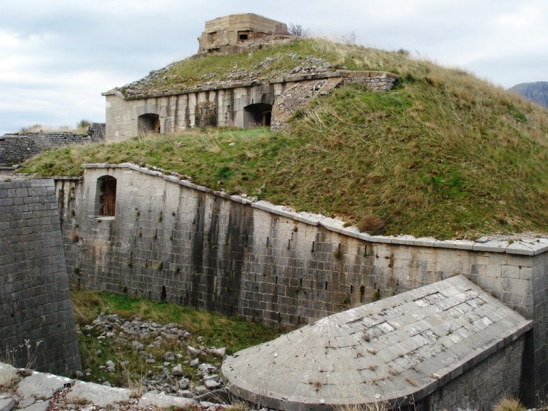 Evropski stručnjaci za tvrđave istražuju fortifikacionu baštinu Crne Gore