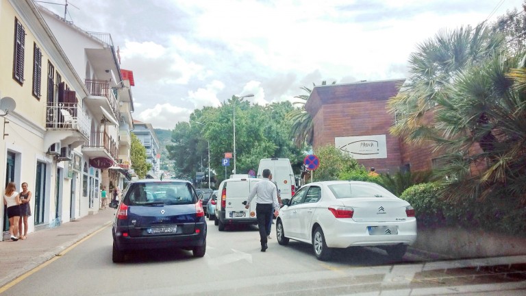 Tivat – nema ko da se izbori sa nepoštovanjem komunalnog reda