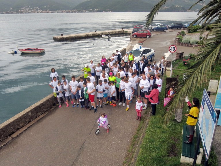 Uprkos lošem vremenu, održana humanitarna trka u Tivtu