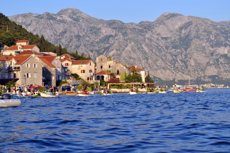 Bokeljska mornarica i Fašinada prezentovani u Bugarskoj
