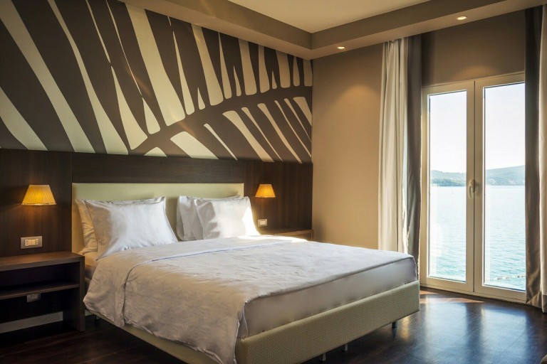 Renovirani tivatski hotel „Palma“ primio prve goste
