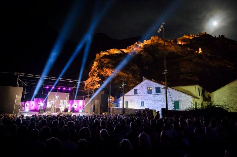Kotor – Festival svjetlosti ,,Zasjaće palaci”