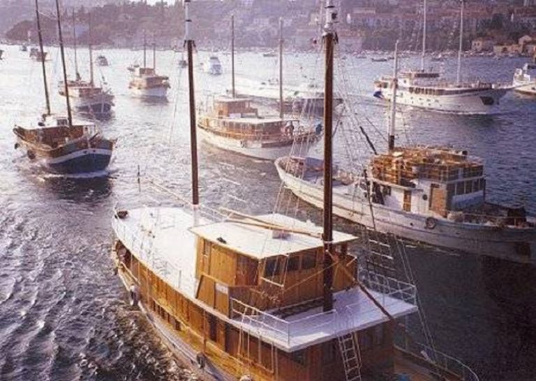 Dubrovnik – Na današnji dan prije 29. godina konvoj Libertas probio je blokadu i donio nadu