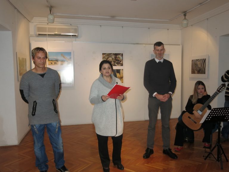 Kontast prelijepih pejsaža i teškog života