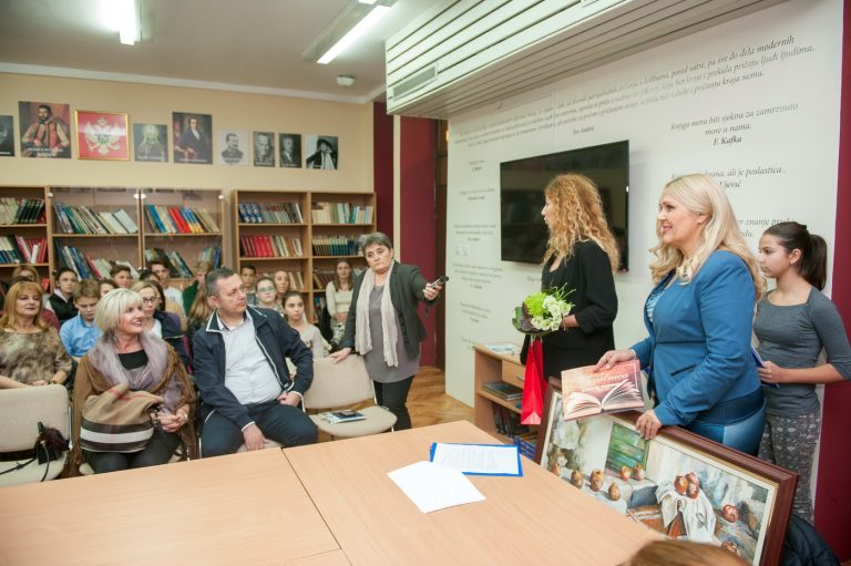 Porto Montenegro finansirao renoviranje školske biblioteke
