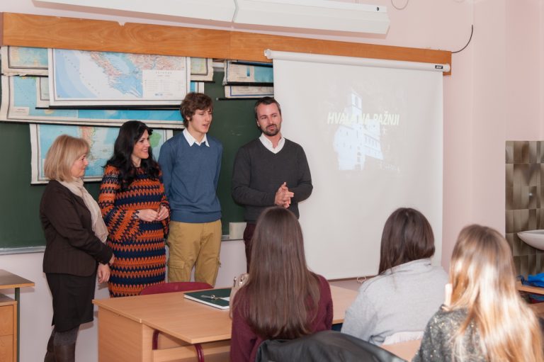 Porto Montenegro finansirao opremanje kabineta geografije  u SMŠ Mladost u Tivtu