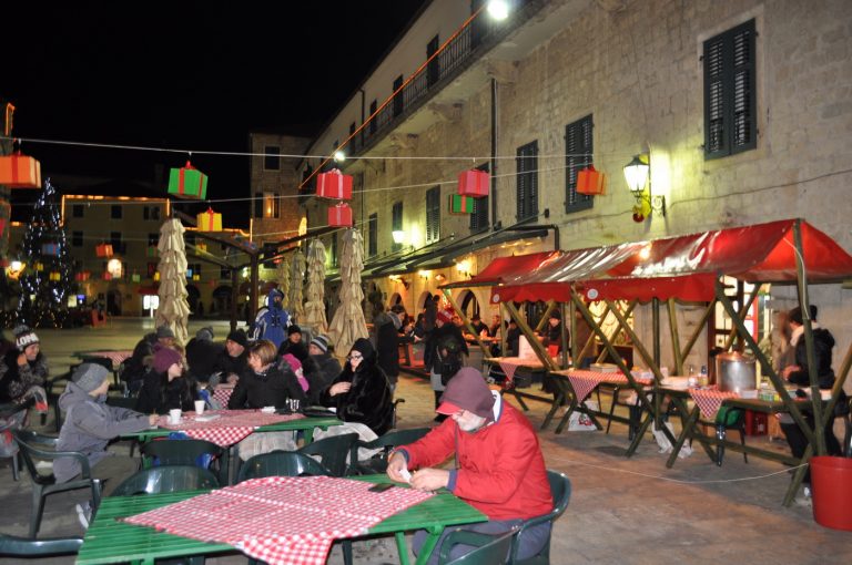 Kotor – Novogodišnja humanitarna tombola