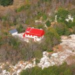 Planinarski dom za Vratlom