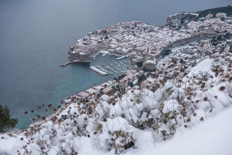 Dubrovnik u sniježnom ruhu
