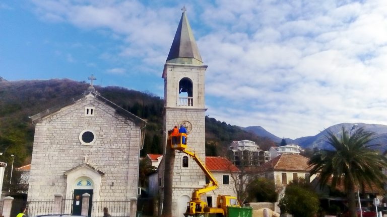 Surlaš nam kreira ambijent