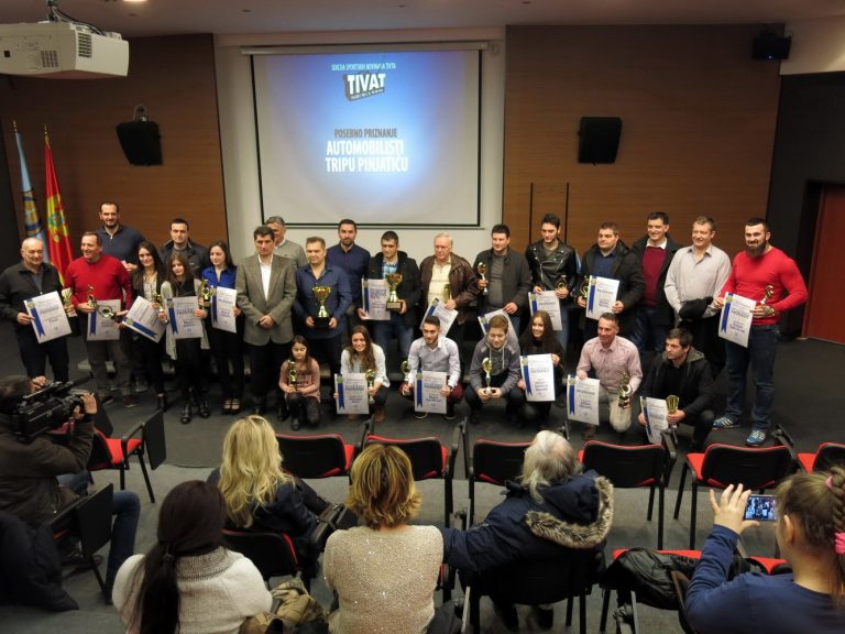 Dodijeljene nagrade najboljim sportistima Tivta u 2016.