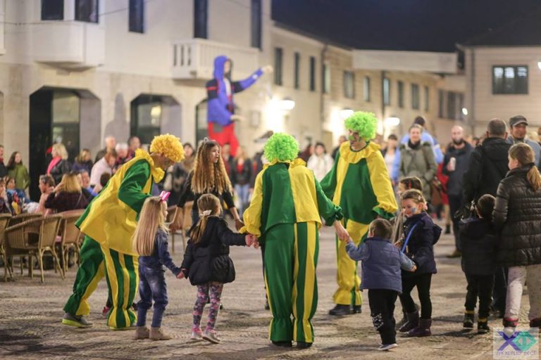 Heceg Novi – Otvorena ulica za ples (foto)