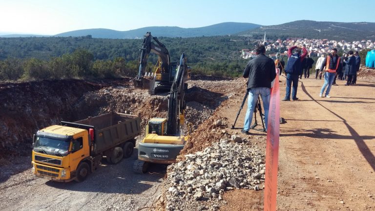 Počinju radovi na drugoj fazi saobraćajnice MR 1 za kompleks Luštica Bay u Krtolima