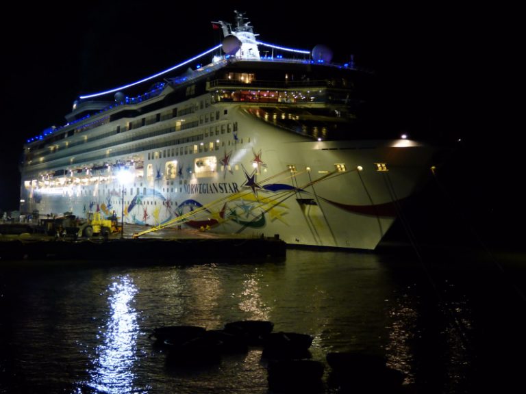 „Norwegian Star” ponovno je pretrpio mehaničke probleme i ostao plutati u…