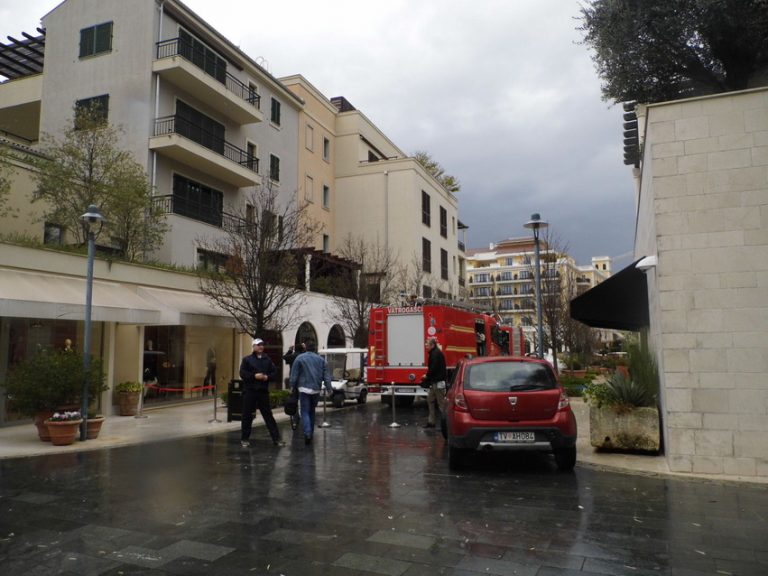 Manji požar u zgradi „Ozana“ u Porto Montenegru