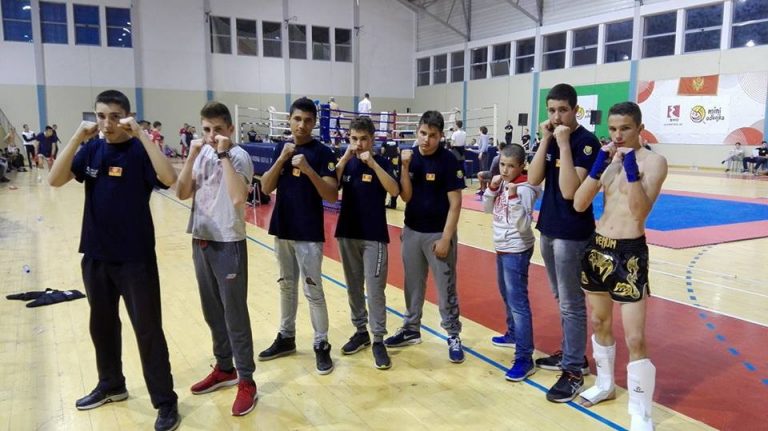 Kik boserima iz Tivta zlatna i  tri srebrne medalje