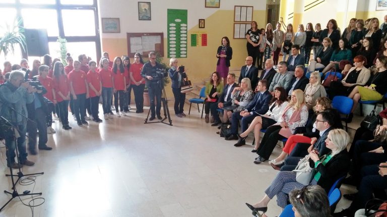 Ministar Šehović u Tivtu: Opštine i donatori da pomažu državi