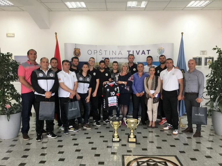 Prijem za rukometaše Partizana povodom osvajanja titule prvaka Crna Gore