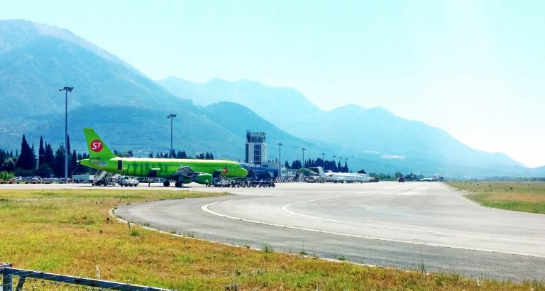 Opozicija: SD i HGI suštinski podržavaju privatizaciju aerodroma