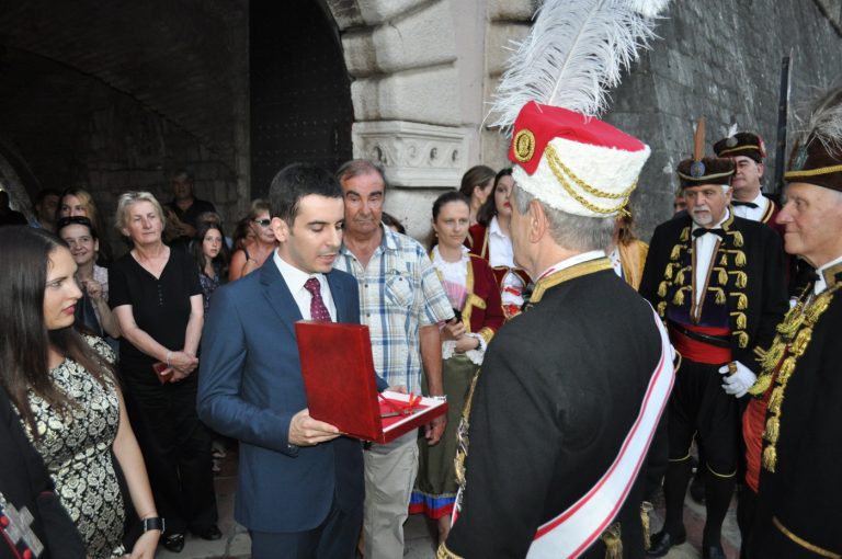 Ključevi Kotora predani Bokeljskoj mornarici
