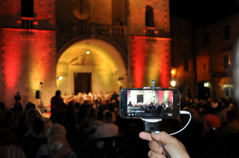 Konferenciju na temu „Festivali u doba krize“