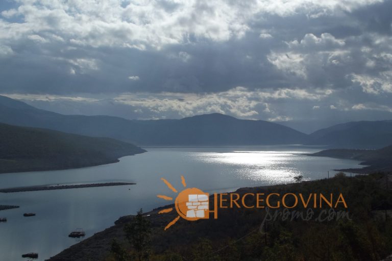 Suša ispraznila Bilećko jezero