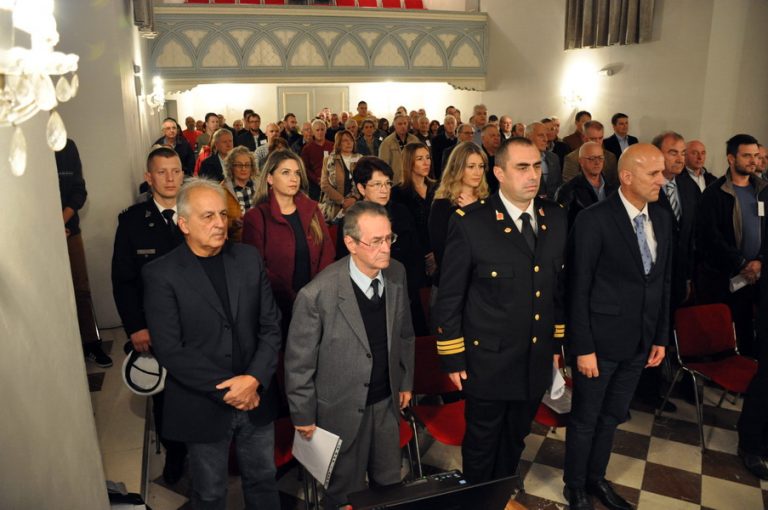 Bokeljska mornarica spaja ljude, vjerske etničke i kulturne zajednice Boke i Crne Gore