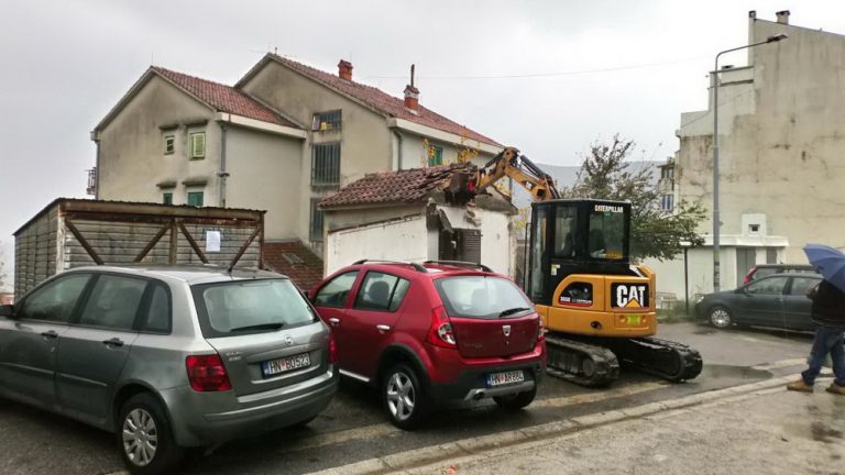 H.Novi – srušeni nelegalni objekti na Gomili