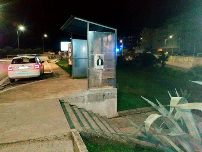 Herceg Novi: Za nedozvoljeno lijepljenje plakata kažnjeni sa hiljadu eura