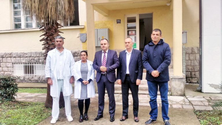 Opština Herceg Novi donirala monitore za operacionu salu Bolnice Meljine