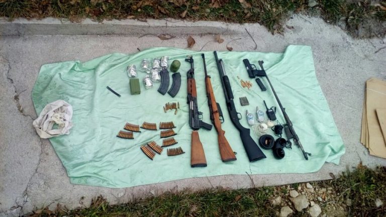 Akcija policije u H.Novom, Budvi, Nikšiću – oduzeto oružje, municija, novac…
