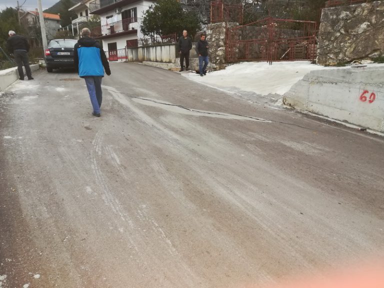 Urušen sanirani dio puta koji je koštao 550. 000 eura – Opština Herceg Novi će preispitati odgovornost