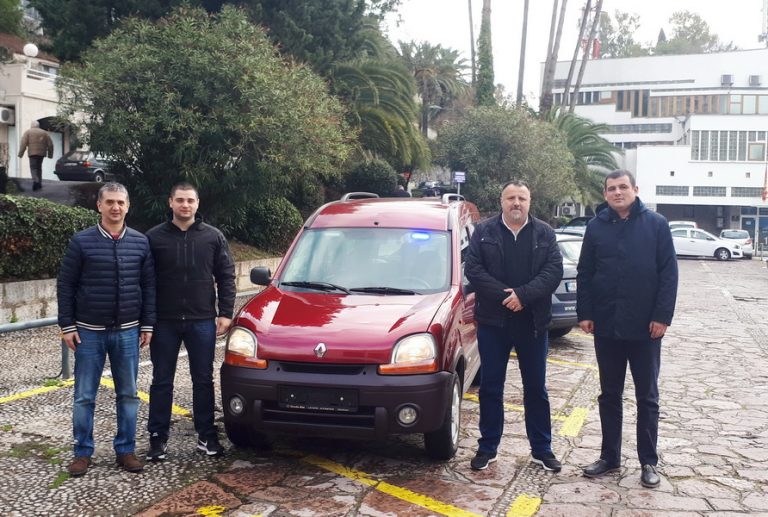 “No-Mi” donirala vozilo Službi zaštite i spasavanja Herceg Novi