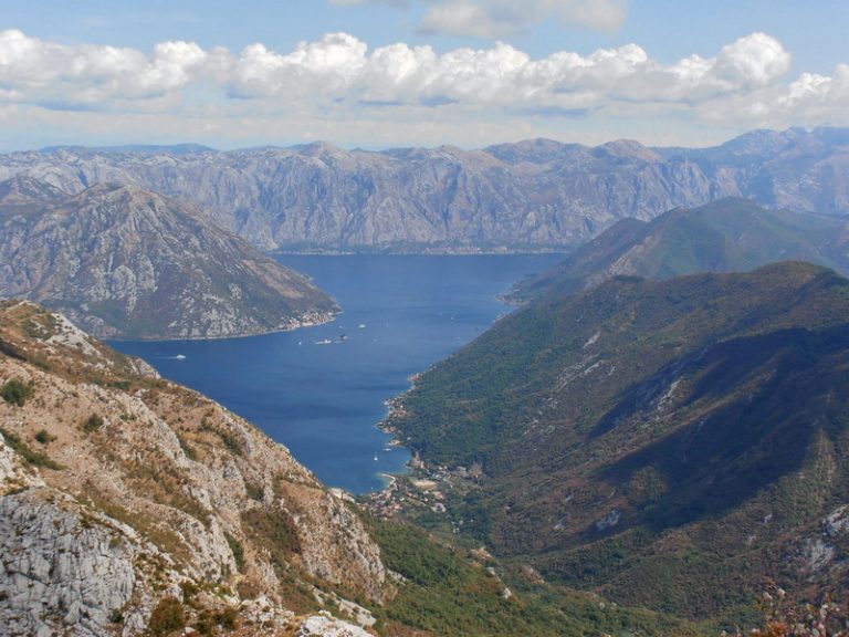 Selo  Ubli – život između mora i planine