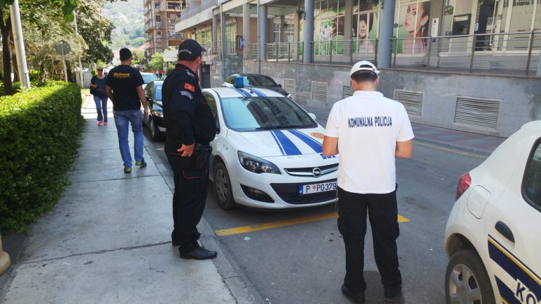 I to se događa – Komunalna policija kaznila kolege iz policije