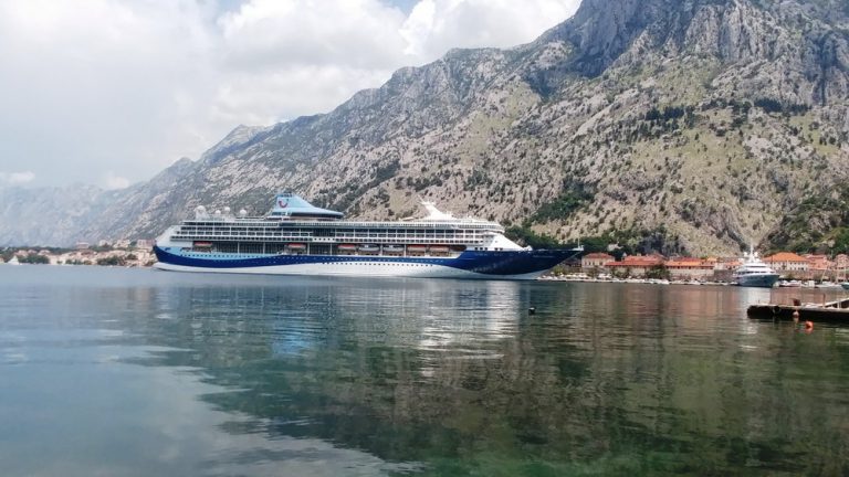 Kotor – „Marella Discovery 2“ dovela skoro 1.900 putnika