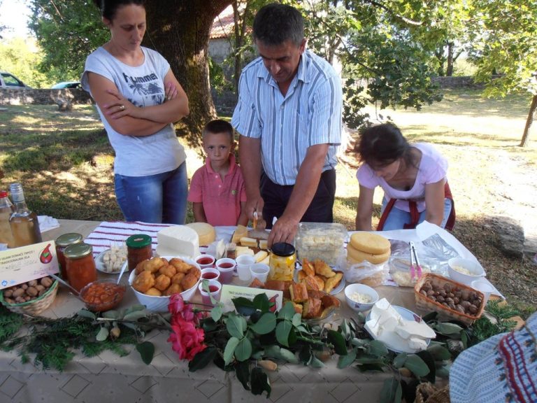 Održan treći Sajam domaće trpeze i tradicionalnih jela