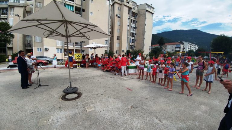 Fešta za obnovljeno dječje igralište veća nego za prečišćivač otpadnih voda