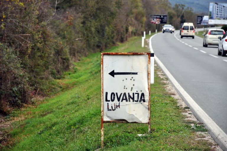 Rješavati stambeno pitanje Roma i Egipćana u Herceg Novom i Kotoru