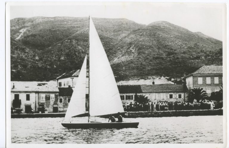 Izložba o tivatskom sportskom jedriličarstvu “Navigare necesse est”