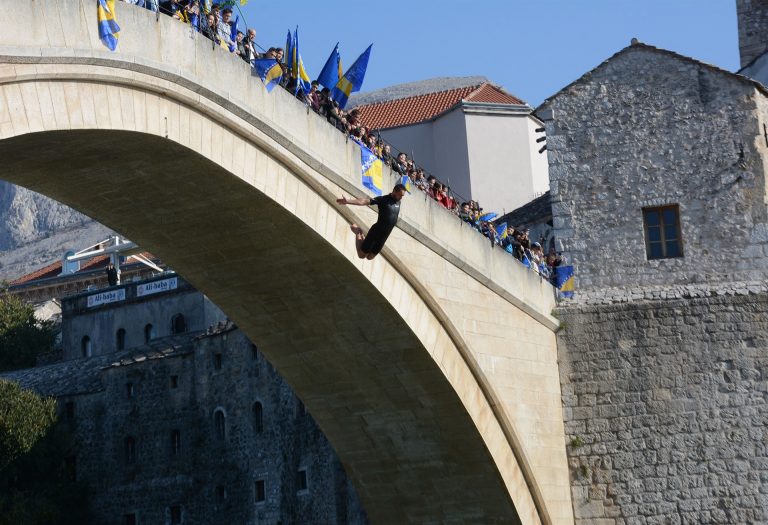 Mostar: Godišnjica rušenja Starog mosta