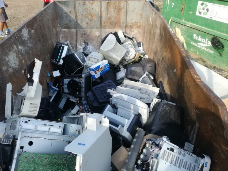 Prikupili rekordne količine kartona, plastike, pet ambalaže i elektronskog otpada