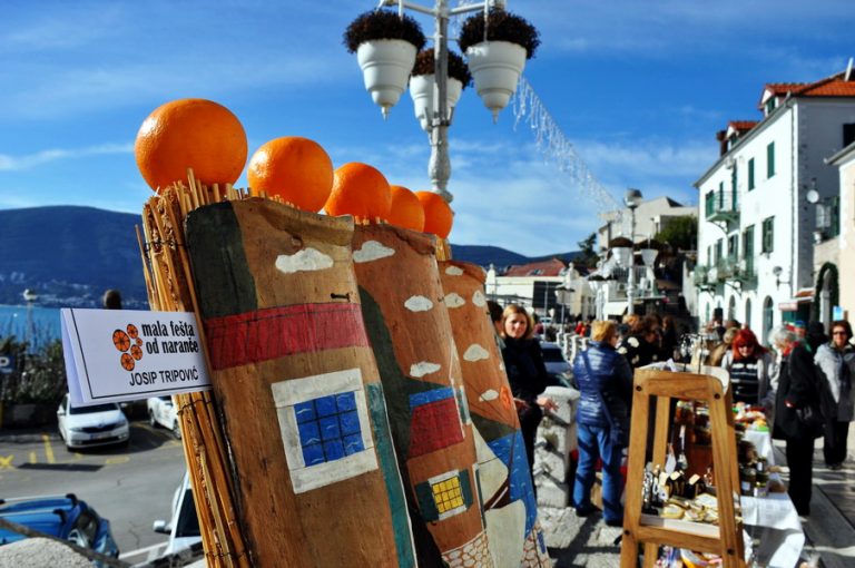 Mala fešta od naranče – Herceg Novi u znaku narandžastožutih boja