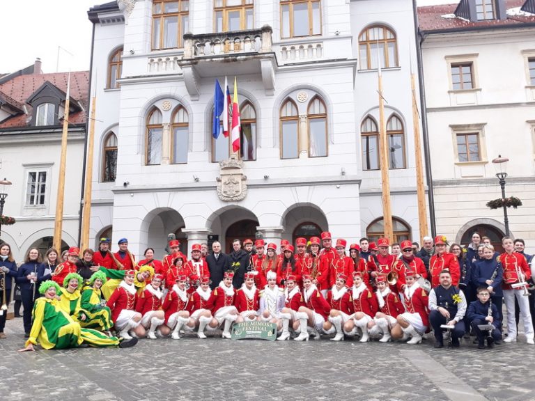 Karavan 50. Praznika mimoze u Sloveniji