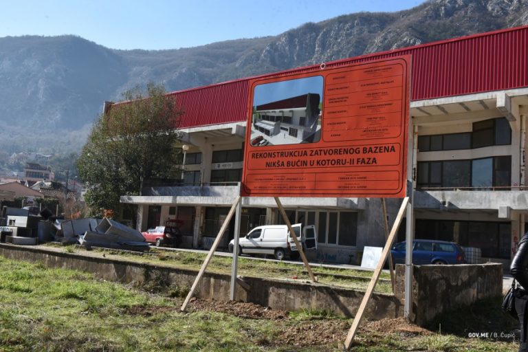 Uprava javnih radova ostvarila najbolju realizaciju od osnivanja, ali nikako da završe rekonstrukciju bazena u Kotoru