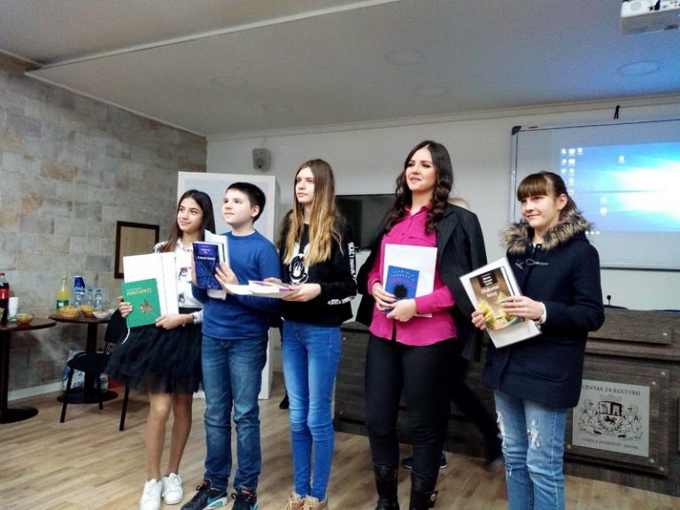 Uručene nagrade najboljim učenicima na literarnom konkursu “Niko ne treba da ostari sam”