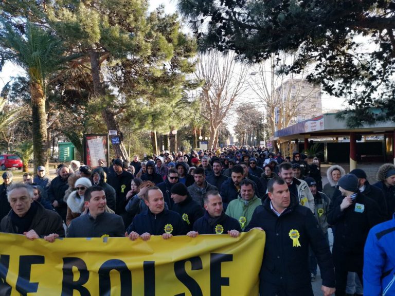 Budva – održan protestni skup